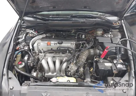 2005 Honda Accord 2.4 Ex from USA, damaged, VIN 1HGCM56705A046174